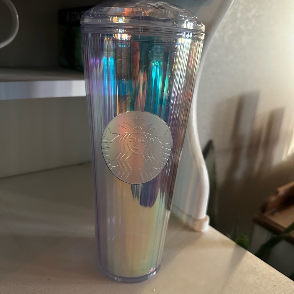 Venti cups all cups for $30 bundle or $12 each never used but rinsed due to dust